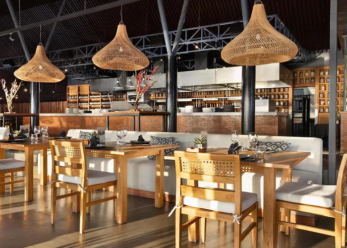 Grand Lifestyle Boutique Bali 5* スミニャック